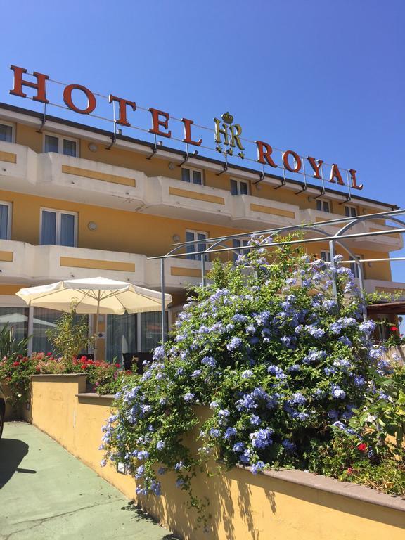 Hotel Royal Bosa Exterior foto